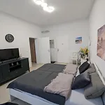 Schoenes Im Zentrum Von Ii Apartament