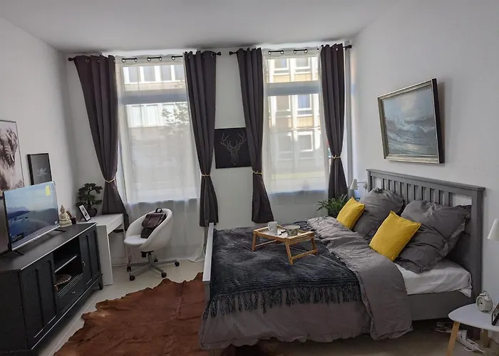 Schoenes Im Zentrum Von Ii Lejlighed *